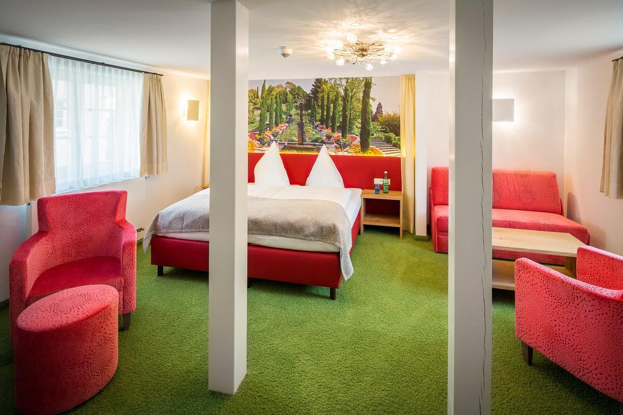 Alte Schule Hotel *
